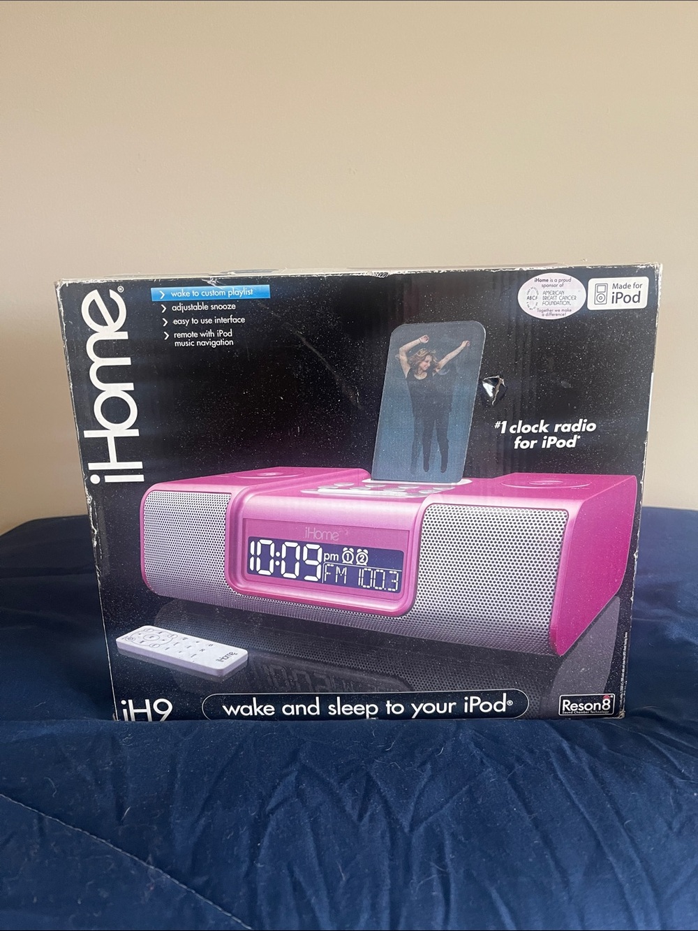iHome Pink iH9 Clock Radio Dock for iPod with Remote